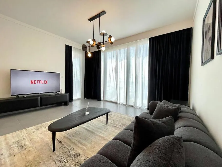 Dar Vacation - Contemporary 3Br Apartment In Creek Dubai 0*,  United Arab Emirates